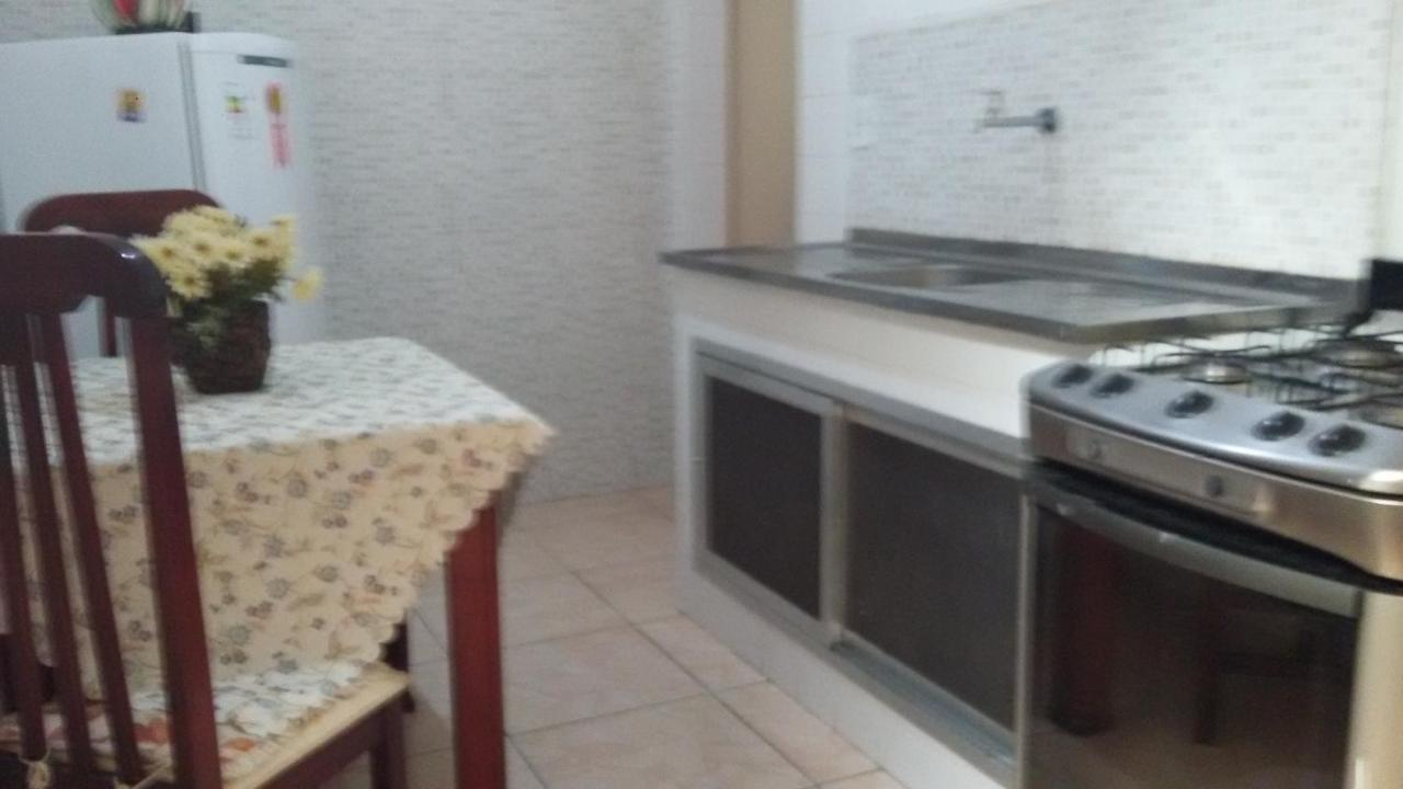 Quartos Em Casa In Caxias Da Paraiso Duque de Caxias Zewnętrze zdjęcie