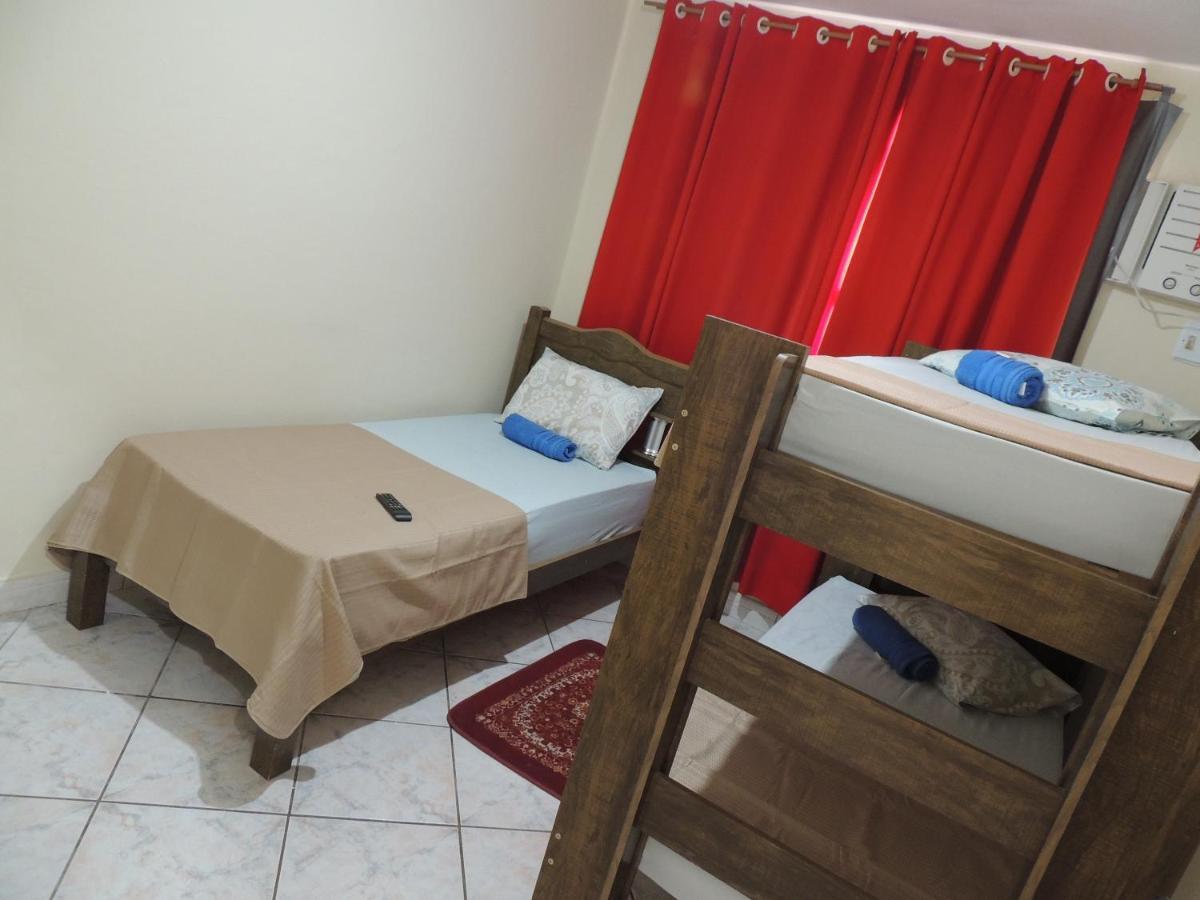 Quartos Em Casa In Caxias Da Paraiso Duque de Caxias Zewnętrze zdjęcie